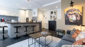 HIGHLAND Annecy Rent Lodge - Image 3