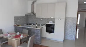Apartment Cherry - Image 5