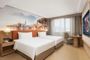 Vienna Hotel Fuzhou Minhou Qingkou Automobile City Hotel - Image 4