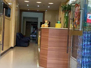 Xinfuhua Business Hotel - Image 2
