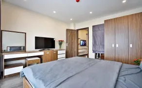 Luxe Paradise Residence Nhat Chieu - Image 5