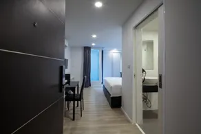 The Rizin Hotel Phratamnak - Image 1