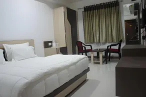 Hotel Mint Inn - Image 5