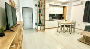 B2 Boutique Apartments - Image 5