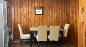 Cozy 3BR House Near Airport & Transit! - Image 5