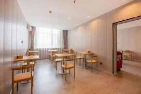 7 Days Inn Shijiazhuang Xinhua Road Youyi Park - Image 5