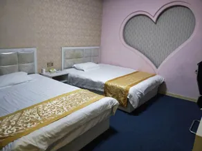 Lan Kwai Fong Express Hotel - Image 2