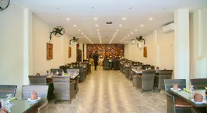SWAT HOTEL - Image 3