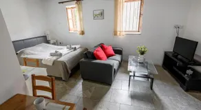 Omodos vintage houses - Image 2