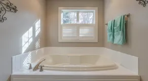 Bed & Birdie - New Vacation Rental - Close to golf course & downtown - Image 4