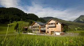 n Apartments Hotel - Image 4