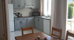 Villa climatisée 4-6 pers avec piscine, terrasse & jardin - 2 min plage - Image 4