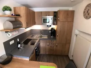 Merveilleux appartement adapté aux familles avec barbecue, jardin et terrasse - Image 2