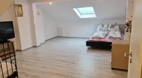 Cityroom im 4 OG und seperates Badezimmer im UG Keller 1,80 cm bis 3 Personen Neuwied Zentrum Stadtmitte Top Lage - Image 4