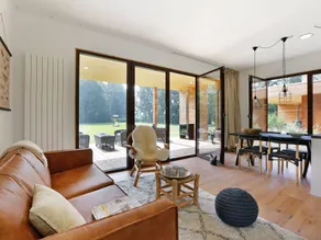 Rustic-Chic Holiday Home - Image 1