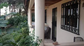 Leybato Beach Hotel - Image 5
