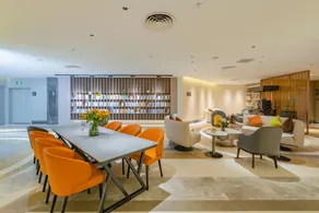 Atour Hotel Qingdao Wusi Square Xiaomai Island Seaview - Image 4