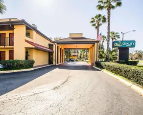 Quality Inn Gainesville near University - Image 5