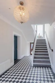 5 Star - The Ulsterville Residences - Free On-site Parking - Image 5