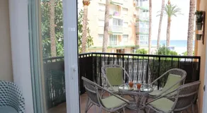Archanda, apartamento en 1ª linea de playa - Image 3