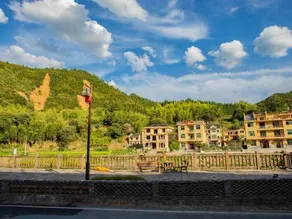 Huicheng B&B (Wangxian Valley Scenic Area Branch) - Image 2