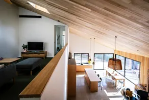 Indulgent country escape in the heart of Red Hill - Image 3