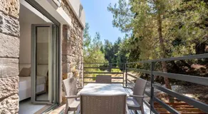 Sunny Rock Apartments - Image 3