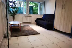 Charmant Studio meublé 30 min Paris, 5 min Evry, proche Aéroport Orly - Image 1