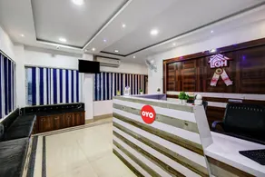 OYO The Penthouse - Image 5