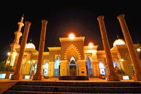 Pesonna Hotel Makassar - Image 2