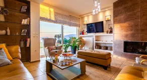 Sunset Paradise - Verga's Utimate Seaview Getaway - Image 2