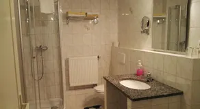 Hotel Gasthof Momm - Image 4