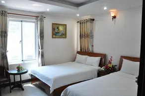 Sky Luck Hotel - Image 5