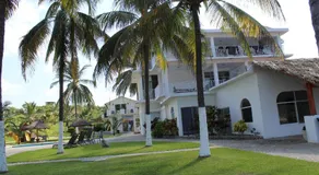 Hotel Mayto - Image 2