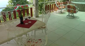 IDIS Holiday Home - Image 5