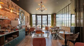 OPHELIA Hotel - Image 4