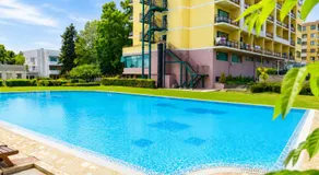 Studios in Sveta Elena complex with mineral pool - Image 3