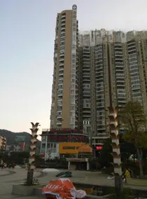 Dongrong Hotel - Image 5