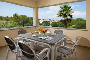 Malibu Grand Royale - Luxury Group Villa with Pool - Image 5