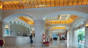 Vienna International Hotel Lijiang Yuxue Avenue - Image 2