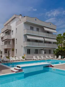 Holiday Club Residence - Image 2