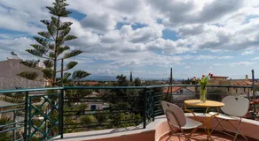 Family House in Nea Makri - Image 5