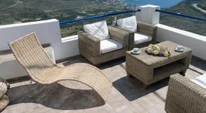 Plori Studios and Apartments - Image 4