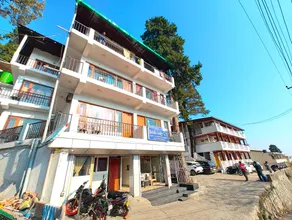 Goroomgo Rohila Lodge Lake View Mall Road Nainital - Image 3