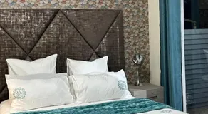Lenajist Guesthouse - Image 2