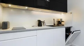 Platinium Apartment by Renters Prestige - Image 5
