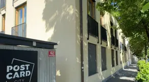 Postcard City Apartments - Image 4