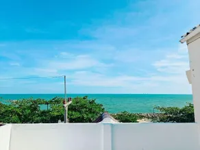 The White house seangchan Beach - Image 5