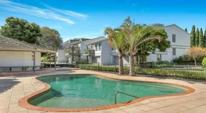POOL IM KOMPLEXEN, KURZER WEG ZUM STRAND, FOXTEL - Image 4