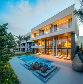 Golfers Paradise: Villa at World-Class Course Edge - Image 5